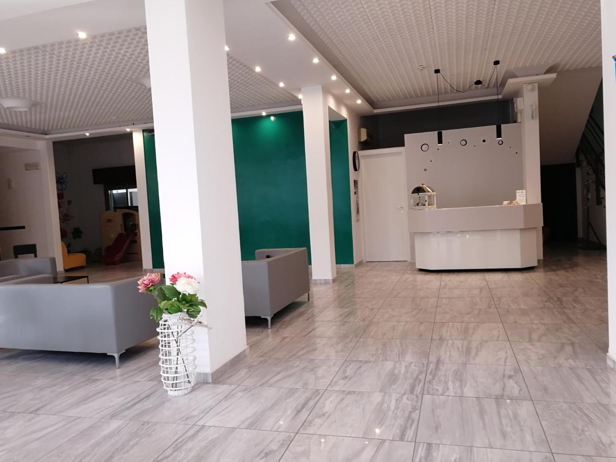 Hotel Atmosfere Beach Cesenatico Kültér fotó